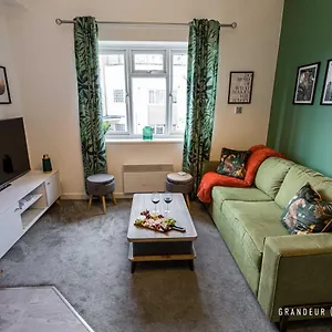 Lorne Park Landings By Grandeur Apartment Bournemouth